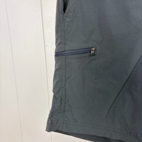 LL Bean Trek Trail Shorts Gray Womens Mid Rise Bermuda Hiking Camping size 10 - Picture 6 of 12